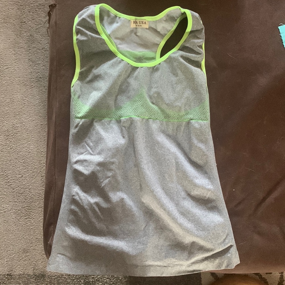 Rita USA one size. Gray color with neon trim